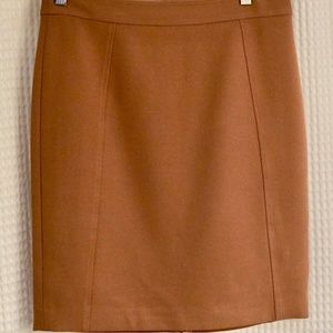 Halogen Skirt